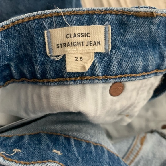 Madewell Classic Straight Jeans - Picture 4 of 5